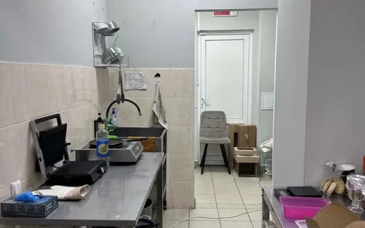 Аренда помещения 68,1 кв.м. в ТЦ на ул. Лукьяновича, 4Б в Минске