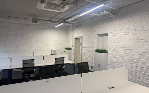 Аренда помещения 551,6 кв.м. в здании в замковом стиле — ул. Захарова, 42, Минск