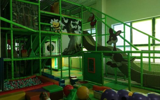 Аренда торгового помещения 415,9 кв.м. -ТЦ «Маяк» — ул. Парижской Коммуны, 2-1 — г. Слуцк