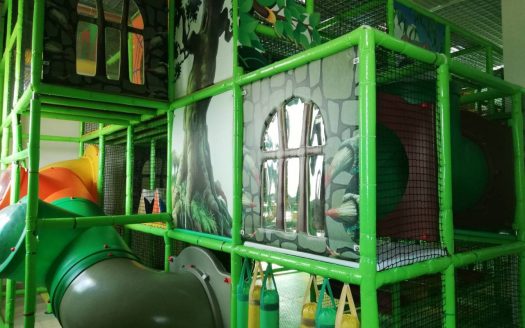 Аренда торгового помещения 415,9 кв.м. -ТЦ «Маяк» — ул. Парижской Коммуны, 2-1 — г. Слуцк