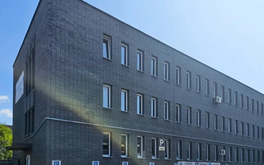 Аренда кладовой 11,3 кв.м. — Бровки, 30