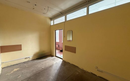 Аренда кладовой 11,3 кв.м. — Бровки, 30