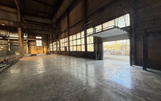 Аренда помещения 671,4 кв.м. под склад/производство — пр. Пушкина, 68
